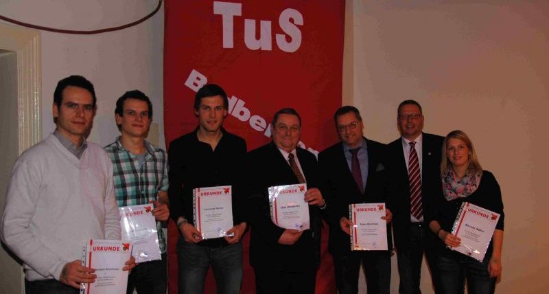 TuS ehrt langjährige Vereinsmitglieder