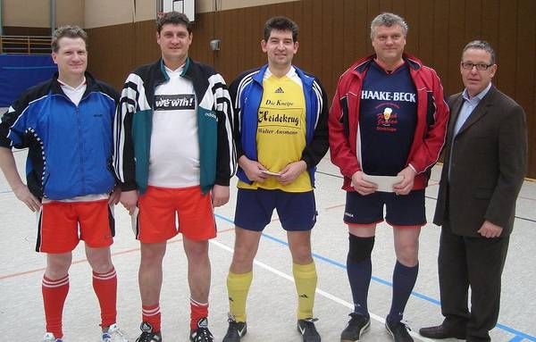 SV Kettenkamp gewinnt AH-Fußballturnier in Badbergen